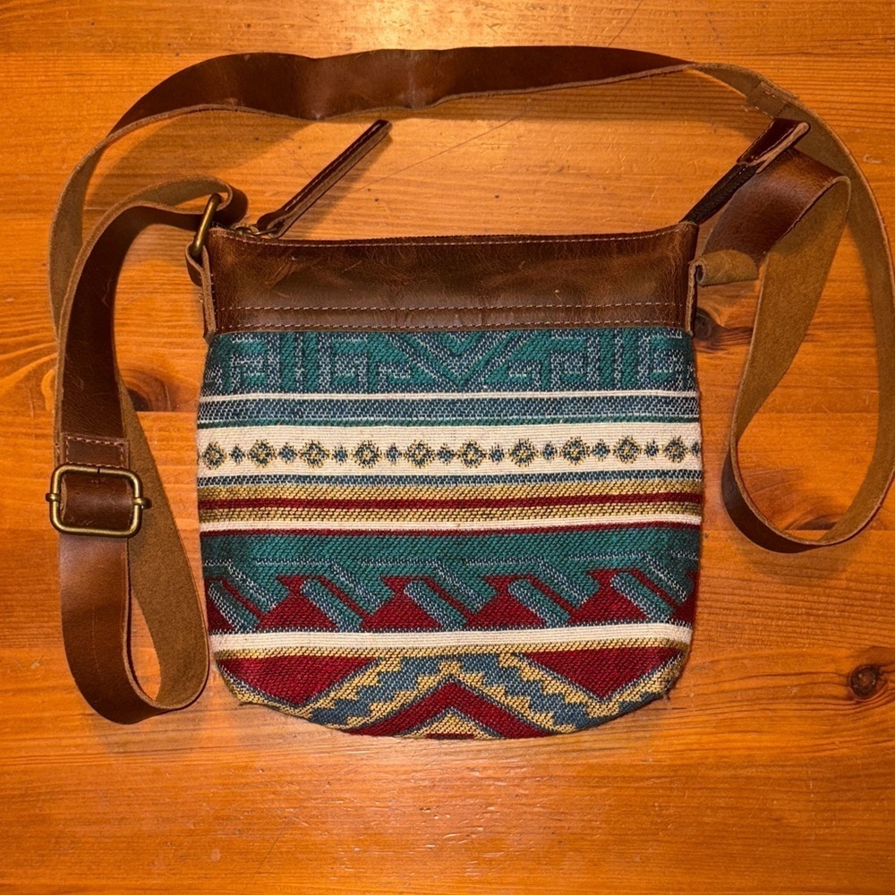 Coldwater Creek Multicolor Crossbody Bag